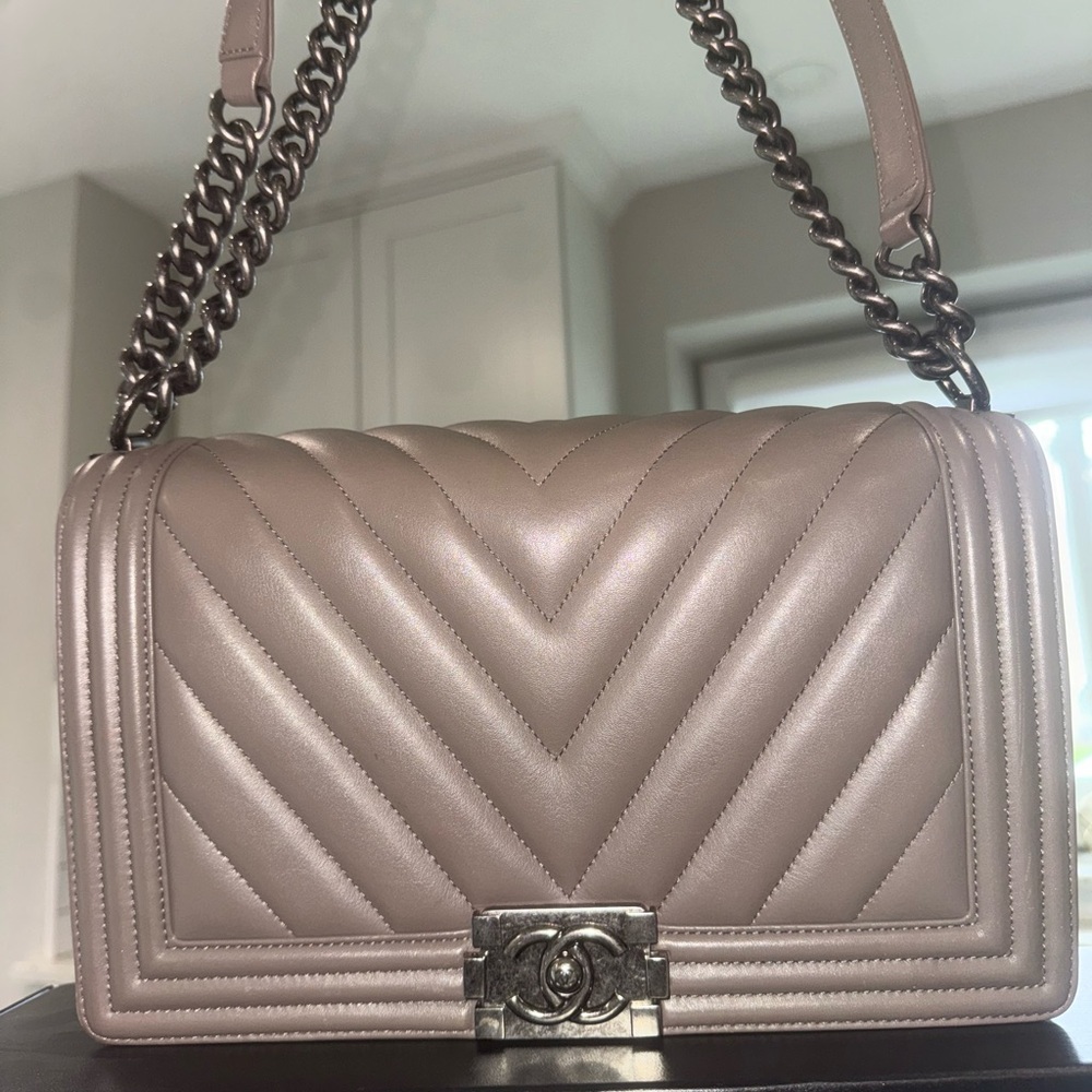 CHANEL Boy Old Medium Taupe Chevron Calfskin Ruthenium Hardware